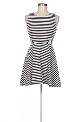 Kleid H&M Divided, Größe S, Farbe Mehrfarbig, Preis 13,99 €