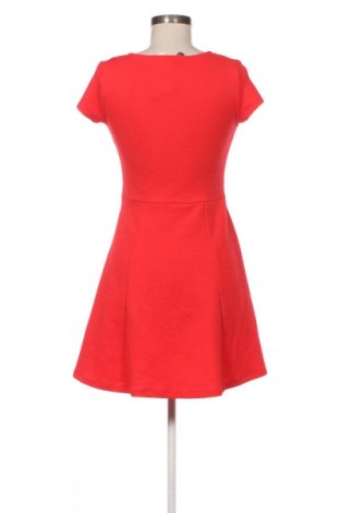Sukienka H&M Divided, Rozmiar S, Kolor Czerwony, Cena 65,99 zł