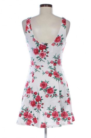 Kleid H&M Divided, Größe M, Farbe Mehrfarbig, Preis 17,99 €