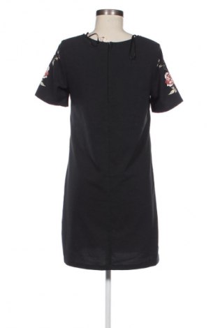 Šaty  H&M Divided, Veľkosť M, Farba Viacfarebná, Cena  14,95 €