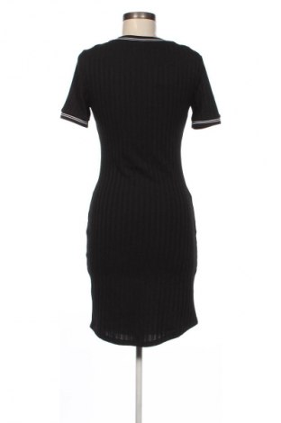 Šaty  H&M Divided, Velikost M, Barva Černá, Cena  429,00 Kč