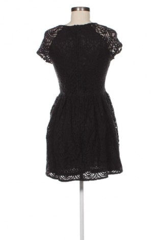 Рокля H&M Divided, Размер M, Цвят Многоцветен, Цена 20,99 лв.