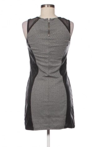 Rochie H&M Divided, Mărime M, Culoare Multicolor, Preț 98,99 Lei