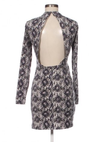 Kleid H&M Divided, Größe M, Farbe Mehrfarbig, Preis 20,99 €