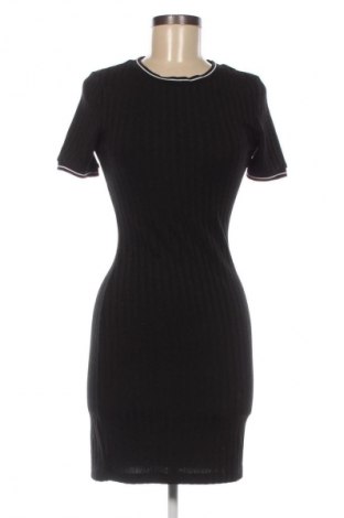Šaty  H&M Divided, Velikost M, Barva Černá, Cena  367,00 Kč