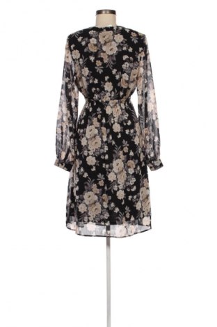 Kleid H&M Mama, Größe M, Farbe Mehrfarbig, Preis 20,99 €