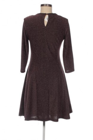 Rochie Hozone, Mărime M, Culoare Roz, Preț 126,32 Lei