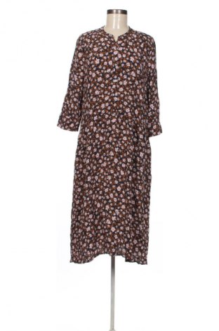 Kleid Jackpot, Größe M, Farbe Mehrfarbig, Preis € 20,99