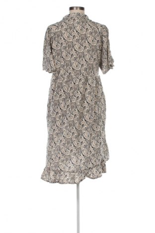Kleid Jdy, Größe XL, Farbe Mehrfarbig, Preis 24,55 €