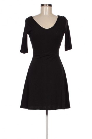 Kleid Ladies, Größe M, Farbe Schwarz, Preis 16,99 €