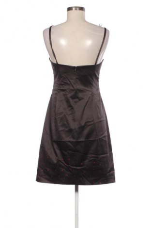 Kleid Le Chateau, Größe M, Farbe Schwarz, Preis 51,32 €