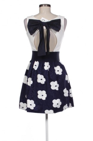 Kleid Lilia, Größe M, Farbe Mehrfarbig, Preis 24,55 €