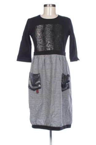 Φόρεμα Lucy, Μέγεθος M, Χρώμα Πολύχρωμο, Τιμή 14,83 €