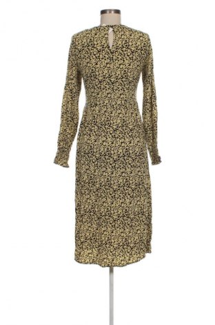 Kleid MSCH, Größe M, Farbe Mehrfarbig, Preis 33,99 €