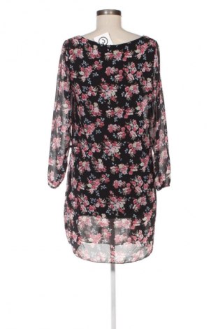 Rochie Made In Italy, Mărime M, Culoare Multicolor, Preț 99,99 Lei