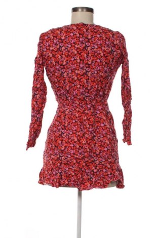 Рокля Miss Selfridge, Размер M, Цвят Многоцветен, Цена 25,99 лв.