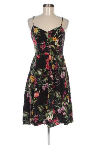 Kleid Mohito, Größe S, Farbe Mehrfarbig, Preis 30,99 €