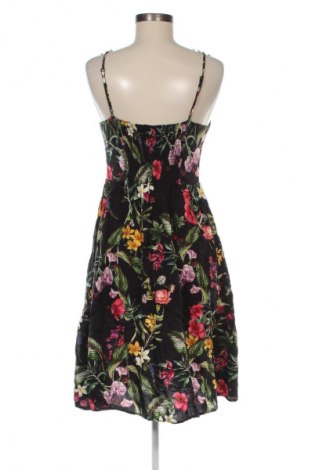 Kleid Mohito, Größe S, Farbe Mehrfarbig, Preis 30,99 €