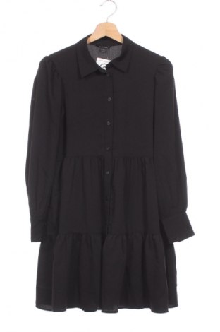 Kleid Monki, Größe XS, Farbe Schwarz, Preis 18,99 €