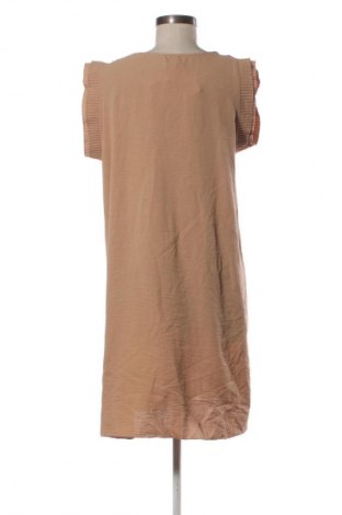 Рокля NEW COLLECTION, Размер L, Цвят Бежов, Цена 81,99 лв.