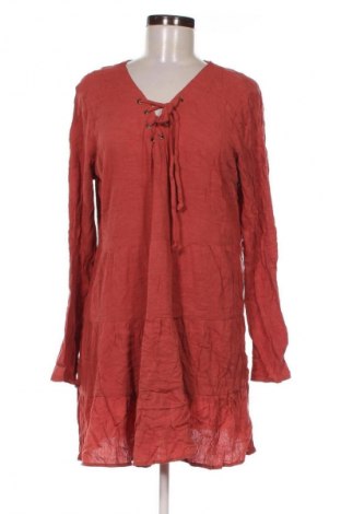 Kleid No Boundaries, Größe L, Farbe Rot, Preis 20,99 €
