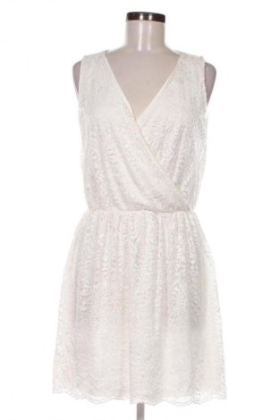 Kleid ONLY, Größe M, Farbe Weiß, Preis 16,88 €