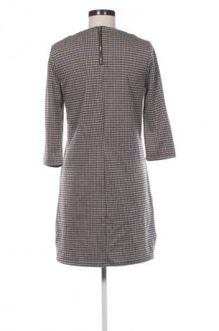 Kleid ONLY, Größe M, Farbe Mehrfarbig, Preis 18,99 €