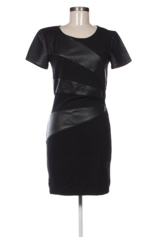 Kleid ONLY, Größe M, Farbe Schwarz, Preis 13,80 €