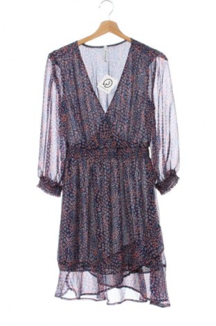 Sukienka Pepe Jeans, Rozmiar XS, Kolor Kolorowy, Cena 188,51 zł