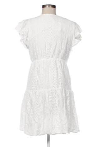 Kleid Pigalle, Größe M, Farbe Weiß, Preis 16,99 €
