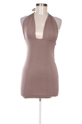 Sukienka Pretty Little Thing, Rozmiar M, Kolor Beżowy, Cena 62,99 zł