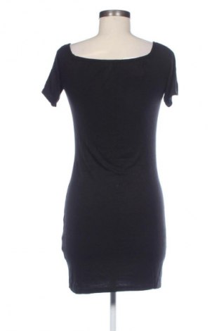 Kleid Pretty Little Thing, Größe L, Farbe Schwarz, Preis 14,91 €