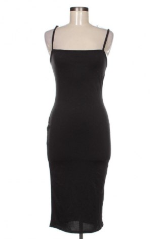 Kleid Pretty Little Thing, Größe M, Farbe Schwarz, Preis 14,99 €