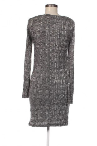 Kleid Primark, Größe M, Farbe Mehrfarbig, Preis 20,99 €