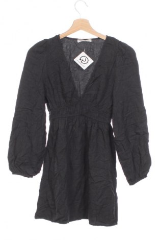 Φόρεμα Pull&Bear, Μέγεθος XS, Χρώμα Γκρί, Τιμή 18,99 €