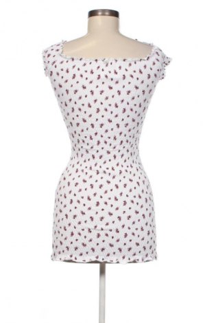 Kleid Pull&Bear, Größe S, Farbe Mehrfarbig, Preis € 12,99