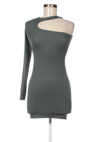Sukienka Pull&Bear, Rozmiar S, Kolor Zielony, Cena 95,99 zł
