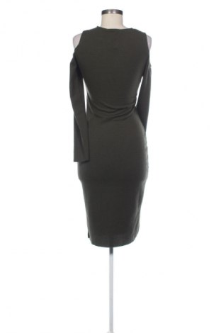 Kleid Pull&Bear, Größe S, Farbe Grün, Preis € 25,96