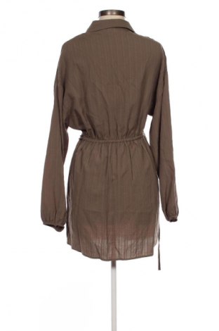 Šaty  Pull&Bear, Velikost M, Barva Zelená, Cena  371,00 Kč
