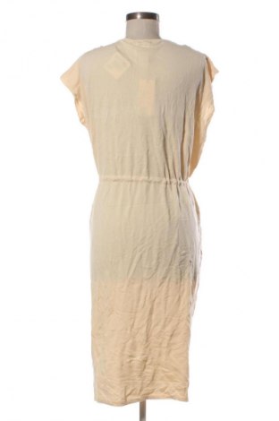 Rochie Q2, Mărime L, Culoare Bej, Preț 156,99 Lei