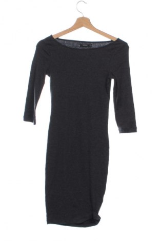 Φόρεμα Reserved, Μέγεθος XS, Χρώμα Γκρί, Τιμή 18,99 €
