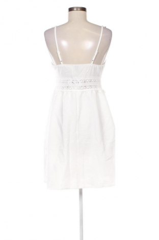 Kleid SHEIN, Größe S, Farbe Weiß, Preis € 17,16