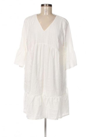 Φόρεμα SHEIN, Μέγεθος XL, Χρώμα Λευκό, Τιμή 18,99 €