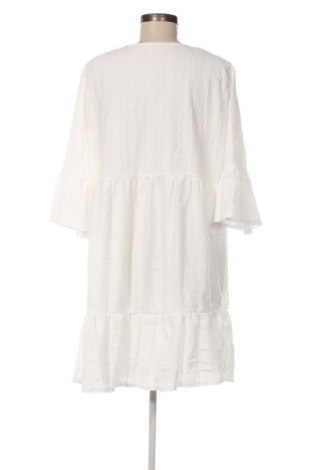 Φόρεμα SHEIN, Μέγεθος XL, Χρώμα Λευκό, Τιμή 18,99 €