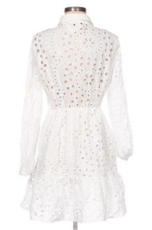 Kleid SHEIN, Größe M, Farbe Weiß, Preis 20,99 €