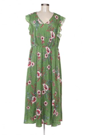 Kleid SHEIN, Größe 3XL, Farbe Mehrfarbig, Preis 21,99 €