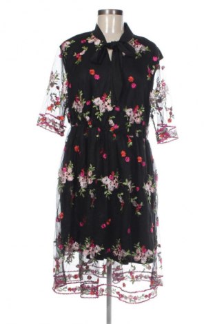 Φόρεμα SHEIN, Μέγεθος XXL, Χρώμα Πολύχρωμο, Τιμή 18,99 €