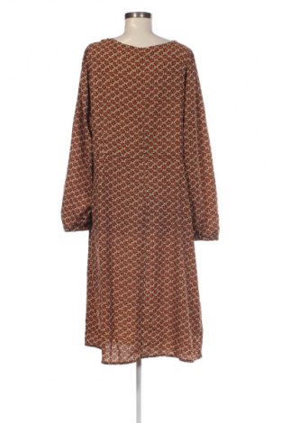 Φόρεμα SHEIN, Μέγεθος 3XL, Χρώμα Πολύχρωμο, Τιμή 18,99 €