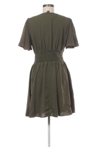 Kleid Shine, Größe M, Farbe Grün, Preis 16,99 €
