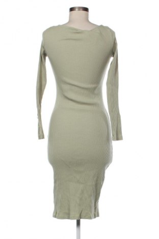 Kleid Sinsay, Größe M, Farbe Grün, Preis € 15,36